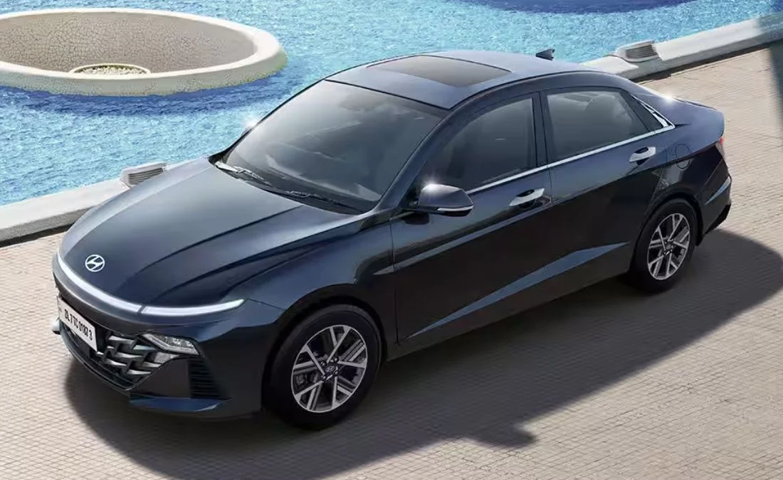 Hyundai Accent alquiler Hyundai Accent Fez